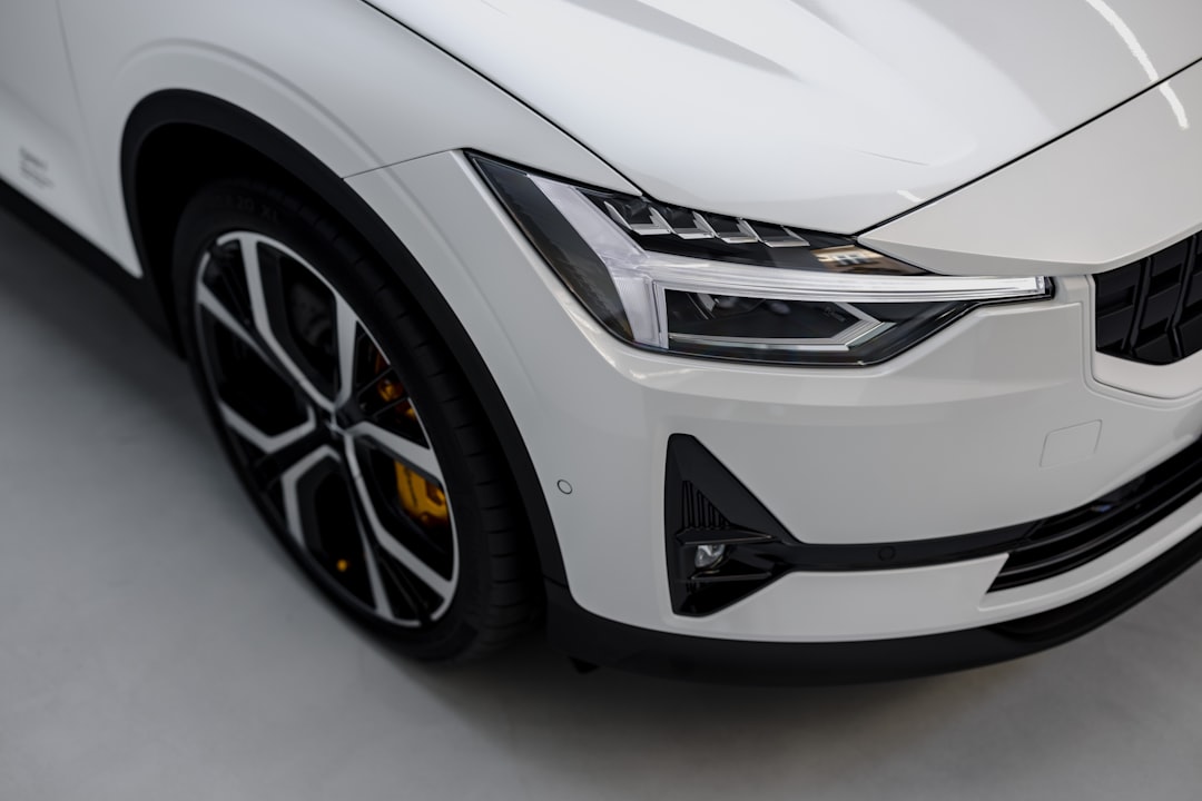 The Polestar 2 in the showroom in Vienna.